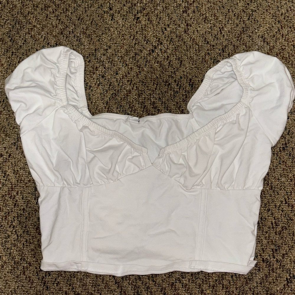 GARAGE WHITE TOP